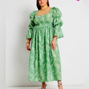 NWT Romantic Green Floral Dress